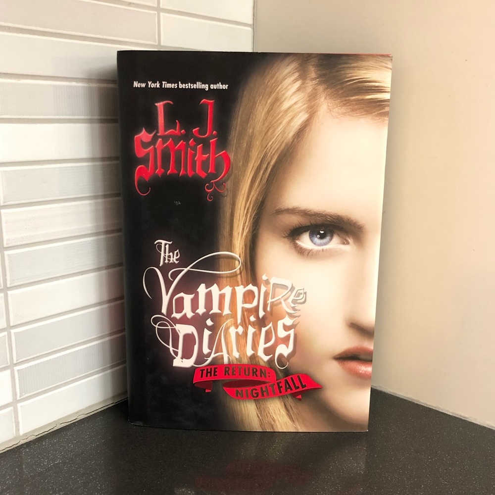 The Vampire Diaries The Return: Nightfall hardcover